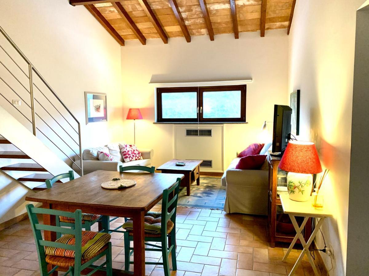 Agriturismo Potrero Grande Sul Lago Di Martignano Con Spiaggia Campagnano Di Roma Ngoại thất bức ảnh