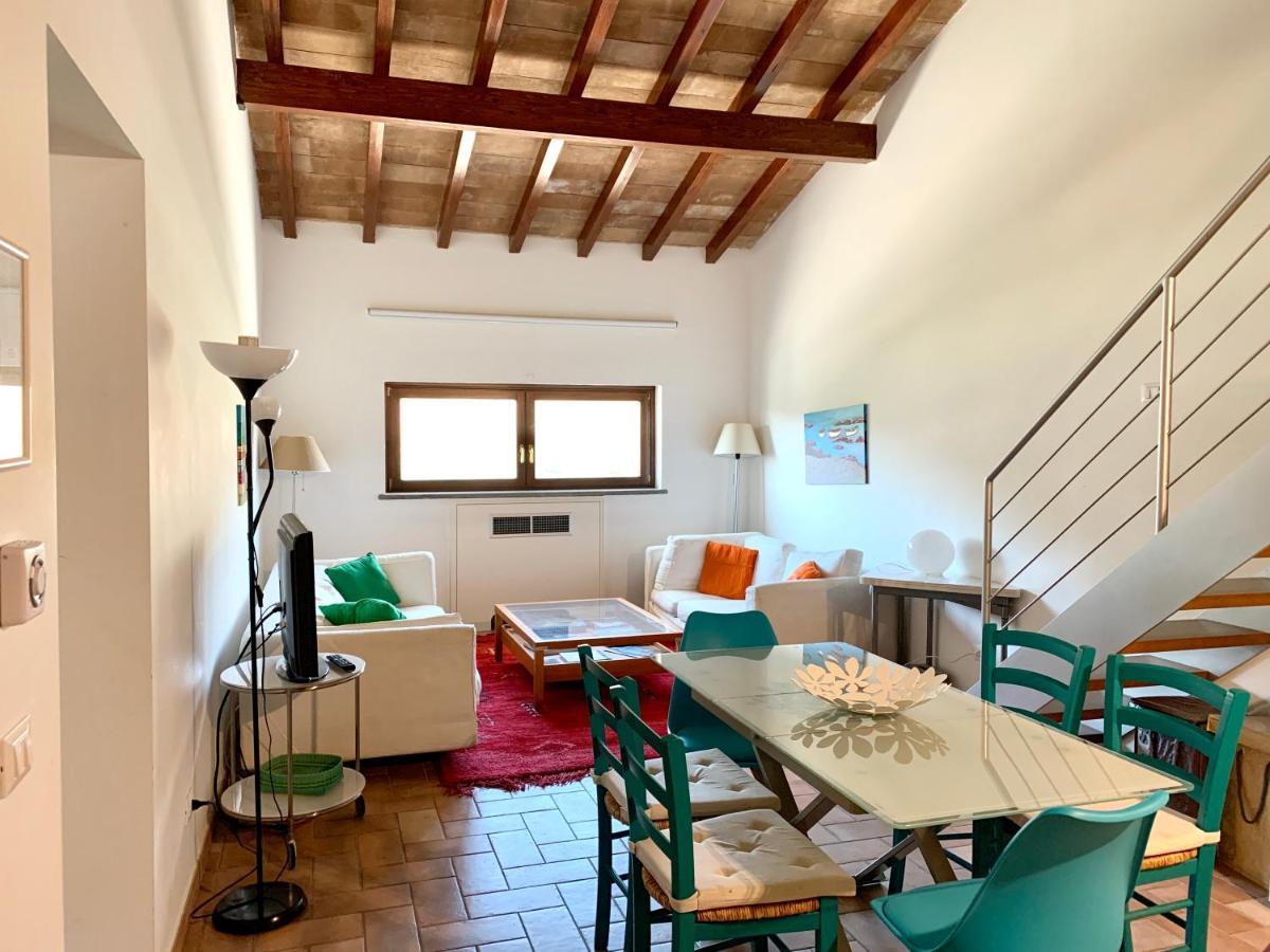 Agriturismo Potrero Grande Sul Lago Di Martignano Con Spiaggia Campagnano Di Roma Ngoại thất bức ảnh